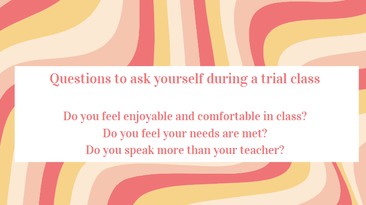 3 questions to ask yourself during a trial chinese class with pink and yellow background.